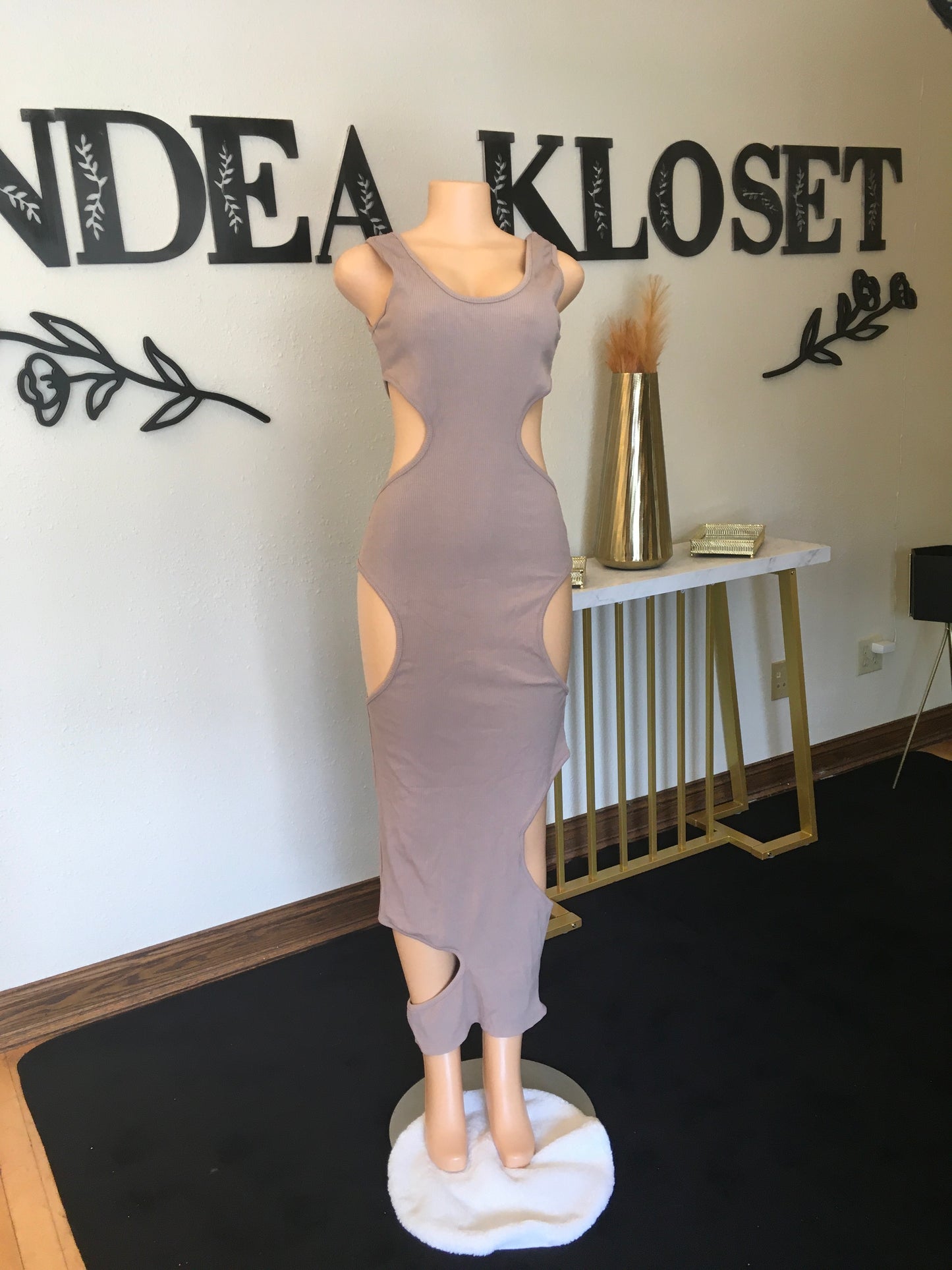 Brown cutout dress