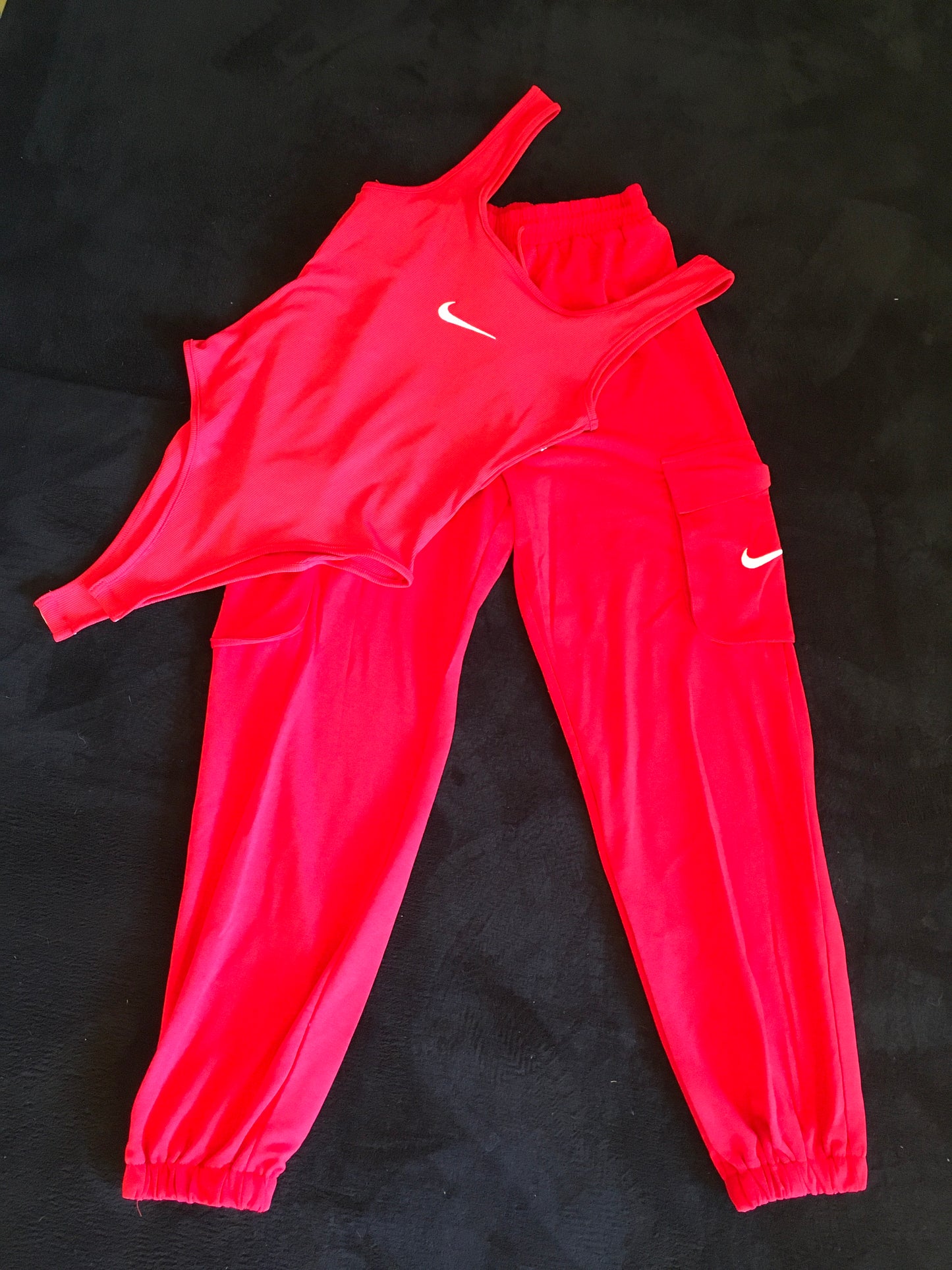 Nike red white 2pc